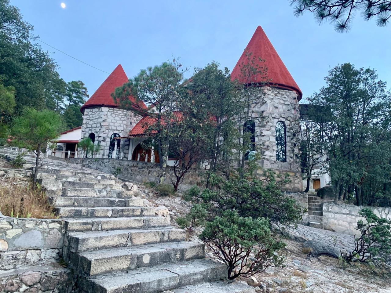 Hotel Mansión Tarahumara Areponapuchi Exterior foto